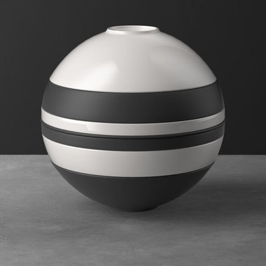 Black/White