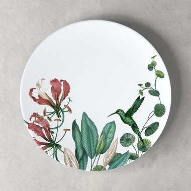 White/Green/Red